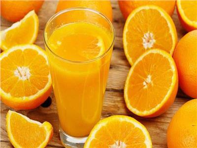 حقيقة تسبب تناول البرتقال واليوسفي في الإصابة بالتهابات المعدة | فيديو