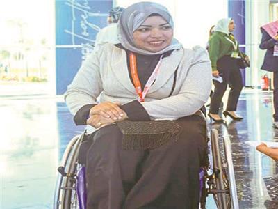 رحاب صابر.. تحدت الإعاقة وحققت حلمها بالمشاركة فى المنتدى