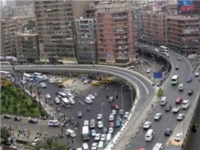 تفاصيل الحالة المرورية بالطرق الرئيسية في القاهرة والجيزة صباح الخميس