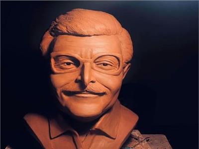 شاهد.. تمثال سمير غانم في ذكرى ميلاده