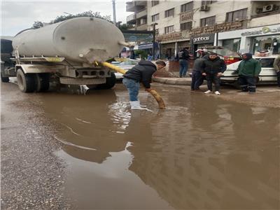 محافظة الجيزة تواصل مجهودات شفط مياه الأمطار