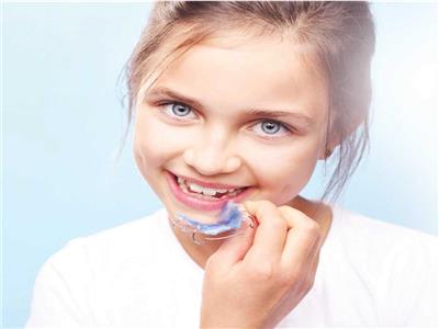سؤال فى الطب l متى يمكن إجراء تقويم الأسنان لطفلك؟