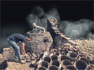 ساعة عصاري | «عم أيوب» يستعيد ثقافة الأفران الطينية