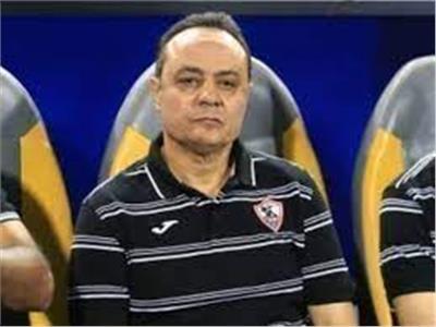 طارق يحيى يحذر من «عوامل خارجية» في مباراة الكاميرون ويشيد بـ«بكاري جاساما»