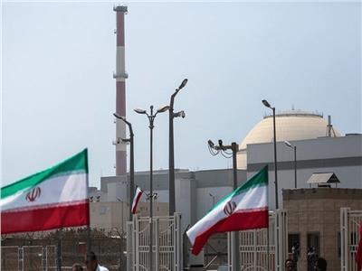 واشنطن تعيد إعفاءات على برنامج إيران النووي السلمي بعد أن ألغتها إبان حكم ترامب