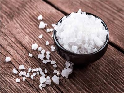 طرق بسيطة للتخلص من سموم الملح المتواجدة في جسمك