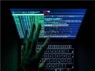 قراصنة أنونيموس يعلنون «الحرب الإلكترونية» على روسيا