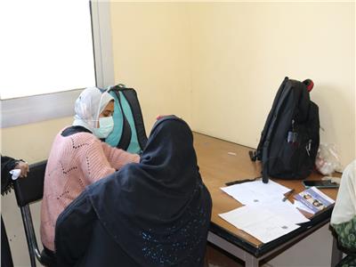 قافلة جامعة جنوب الوادي بقرية أبوشوشة تناظر 275 حالة مرضية ضمن«حياة كريمة»