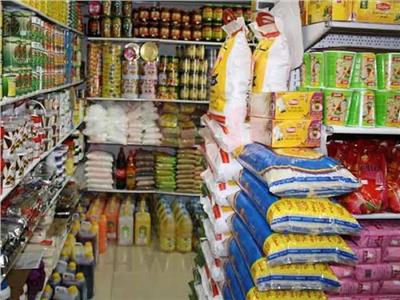 التموين: انخفاض أسعار السلع الأساسية 15% في رمضان   
