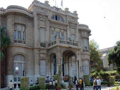 «رعاية المبعوثين» بجامعة عين شمس يعلن عن فتح باب التقدم لمنح ساويرس 