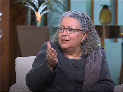 والدة آسر ياسين تكشف شخصيته: خجول ودائم الارتباك | فيديو