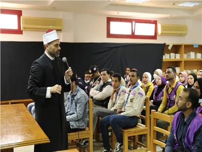 برنامج التوعية الأسرية والمجتمعية الأزهري يلتقي بالشباب في الإسكندرية 