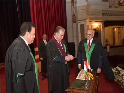 جامعة القاهرة تمنح الدكتوراه الفخرية في الآداب لرئيس جمهورية طاجيكستان| صور
