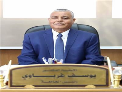 رئيس جامعة جنوب الوادي: يوم الشهيد ذكرى خالدة فى تاريخ الدولة المصرية