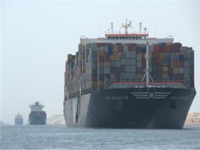قناة السويس تسجل أرقاما قياسية فى معدلات عبور السفن والحمولات