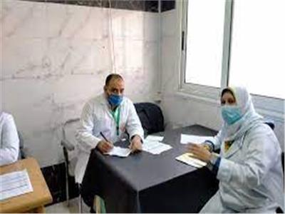 توقيع الكشف على 589 مريضا ضمن قافلة طبية مجانية لقرية البصرة بالإسكندرية