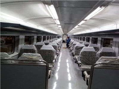 وزير النقل يتفقد ورش عربات السكة الحديد بـ«كوم أبوراضي» ببني سويف
