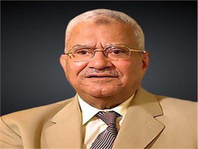 وزيرة الهجرة تعلن تكريم اسم الراحل «محمود العربي»