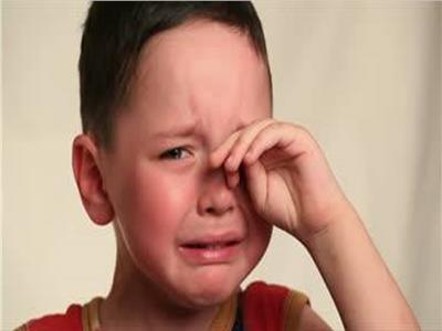 طبيبة نفسية تكشف كيفية التعامل مع الأبناء حال البكاء |فيديو 