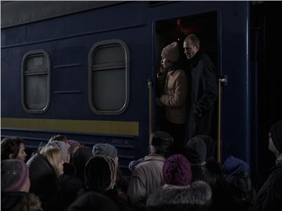 عطل تقني بالقطارات يؤخر رحلات إجلاء الأوكرانيين إلى بولندا