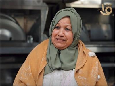 الحاجة هدى.. حكاية سيدة مكافحة من شوارع مصر المليئة بالصبر والأمل | فيديو