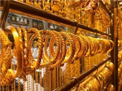 أسعار الذهب تواصل تراجعها خلال التعاملات الصباحية اليوم 24 مارس