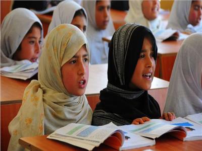 الاتحاد الأوروبي: إغلاق «طالبان» لمدارس الفتيات ينتهك الحق الأساسي في التعليم