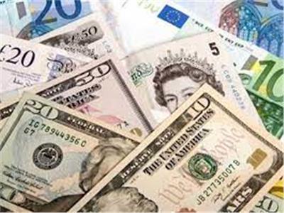 انخفاض أسعار العملات الأجنبية في ختام تعاملات اليوم الجمعة