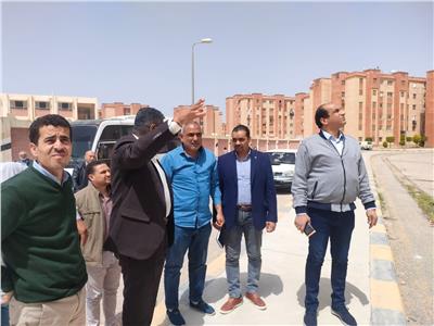 رئيس جهاز برج العرب يزور مناطق الإسكان الاجتماعي ومحطة معالجة الصرف الصحي