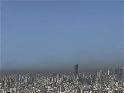 الضباب يغطي سماء بيروت بسبب مولدات الكهرباء