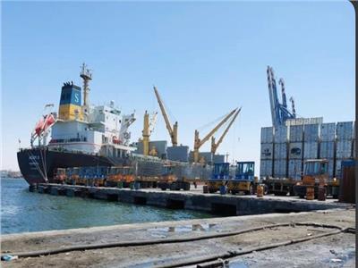 اقتصادية قناة السويس: 213 سفينة بحمولة 3.6 مليون طن بموانئ المنطقة الشمالية خلال مارس