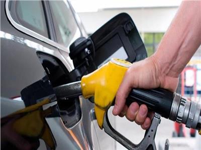 البترول: الدولة راعت البعد الاجتماعي في زيادة البنزين ورفضت تحريك السولار