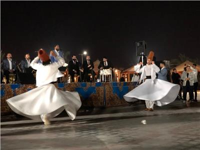 فرقة أبو شعر السورية تحيي حفلا غنائيا بنادي العبور | صور 