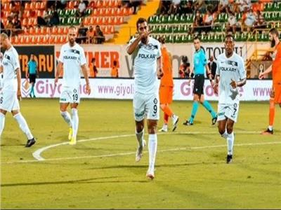 بث مباشر مباراة ألتاي أزمير ضد باشاك شهير في الدوري التركي