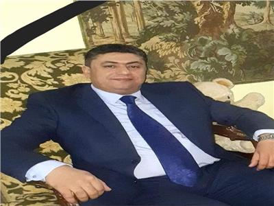 مصرع مدير نيابة السويس الإدارية بطريق «السويس - القاهرة»| صور