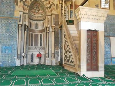 المسجد الأزرق الأثري.. «الأمير آق سنقر الفارقاني» آية من آيات الجمال بدرب سعادة   