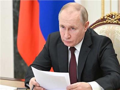 بوتين يُعلن إفشال مخطط إرهابي لاغتيال إعلامي روسي بارز