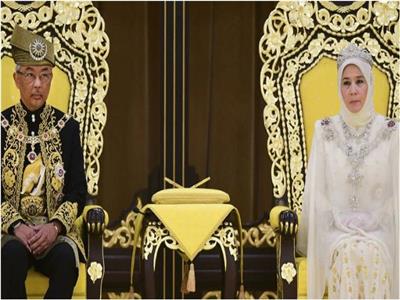 ملكة ماليزيا تكشف خضوعها لـ16 محاولة لإنجاب طفل أنابيب