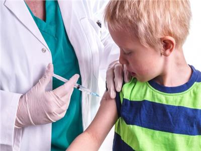 دراسة: تناول المضادات الحيوية للأطفال يقلل من الاستجابة للقاحات   