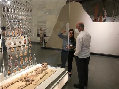 سفير المكسيك بالقاهرة يزور متحف الحضارة للاستمتاع بالآثار المصرية| صور 