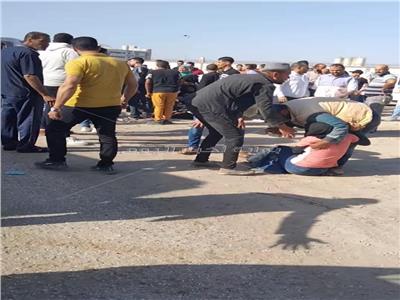 إصابة 22 شخصًا في انقلاب أتوبيس شركة غرب الإسكندرية | صور