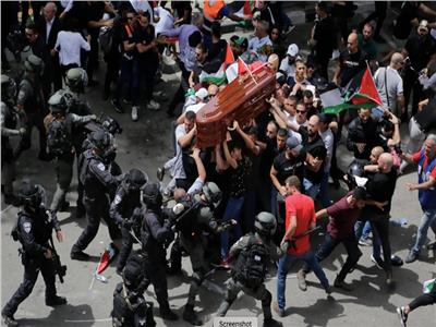 الصحف الأمريكية تبرز العنف الإسرائيلي في جنازة شرين أبو عاقله صوت وصورة 