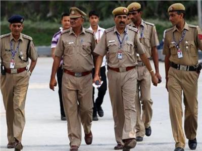 الشرطة الهندية تعتقل شخصين بعد مقتل 27 بحريق في نيودلهي