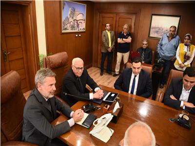 السفير الإيطالي في بورسعيد يتابع مشروعات التعاون المشترك