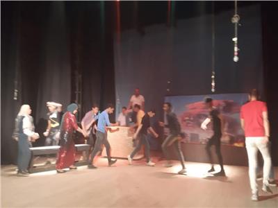 «اللوحة» عرض مسرحي لفرقة قصر ثقافة المنشأة بسوهاج
