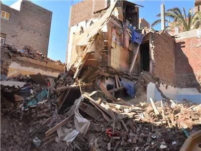إصابة عامل في انهيار جدران منزل بـ«بني سويف»