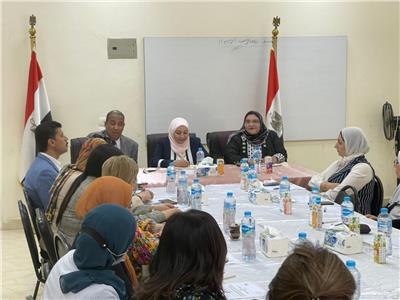 نائب محافظ القاهرة: حصر من لا يجيد القراءة والكتابة بالأسمرات وتعليمهم