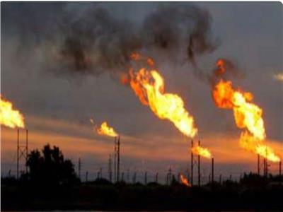 «بقيمة 30.6 مليار دولار أمريكي» .. العالم يحرق «الغاز المصاحب» للنفط ..ويلوث البيئة