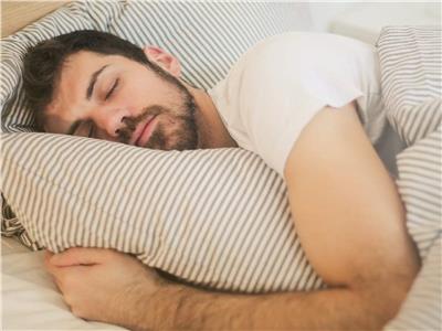 دراسة أمريكية تكشف عدد ساعات نوم البشر في 2099