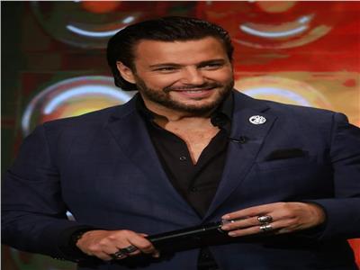 علاء زلزلي يبدأ نشاطه الفني بحفلات في الغردقة الأسبوع القادم 